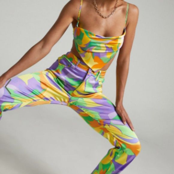 Weworewhat Cowl Saved By The Bell Top - Picture 2 of 2